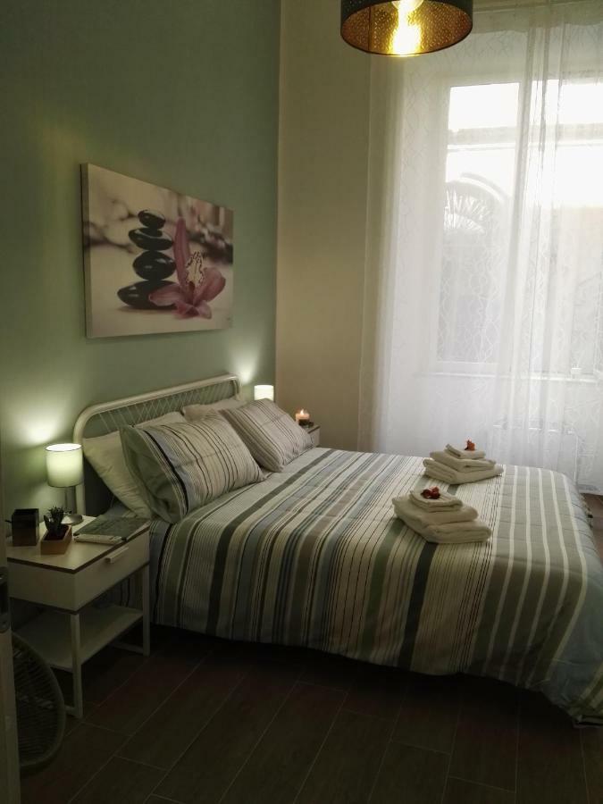 A Casa Di Chiara Lägenhet Neapel Exteriör bild